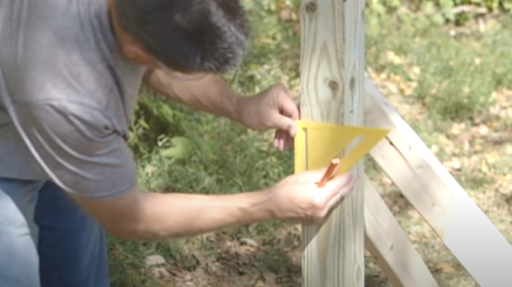 Create a Panel Fence At Home By Yourself