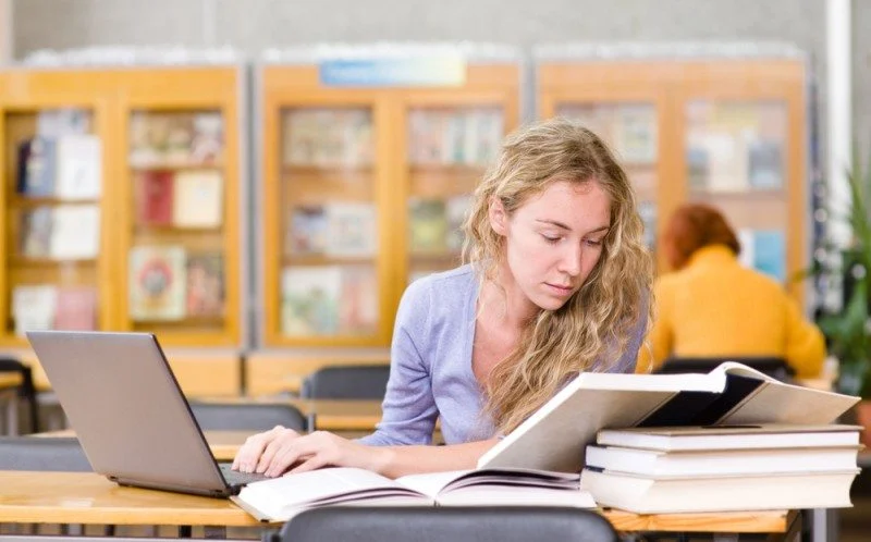 How Online Classes Help To Improve Writing Skills